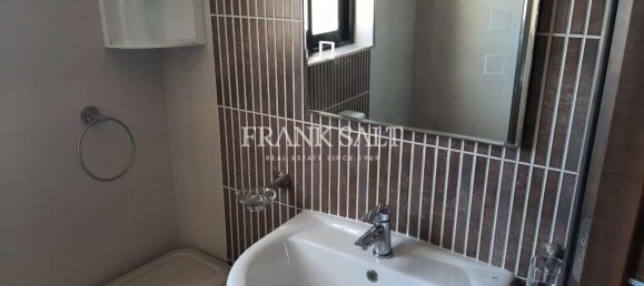 1 bedroom Penthouse in Marsalforn, Malta No. 5838 6
