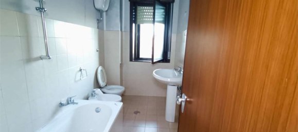 3 rooms Apartment in Benevento, Italy No. 228801 86