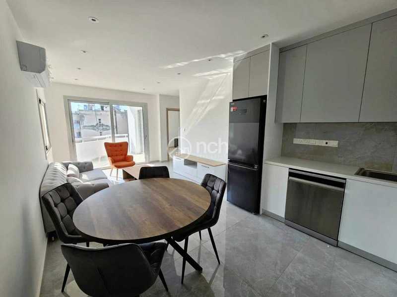 Apartamento de 2 dormitorios en Germasogeia, Cyprus No. 8278