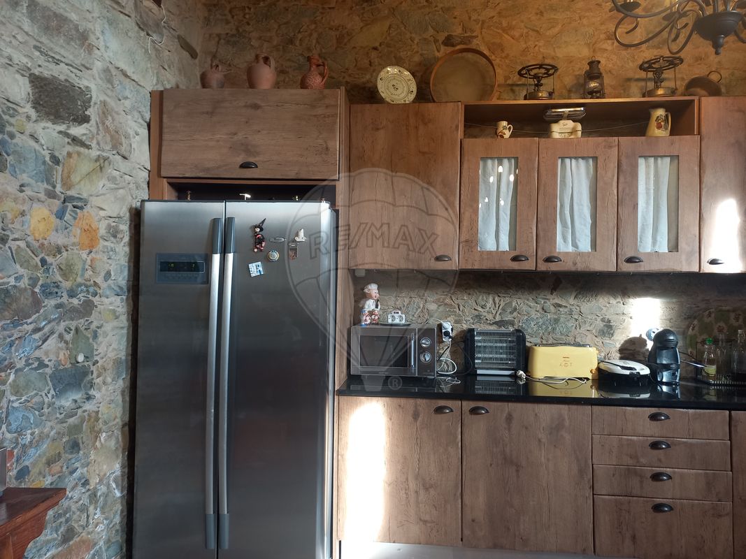 Casa de 7 dormitorios en Alvares, Portugal No. 32872