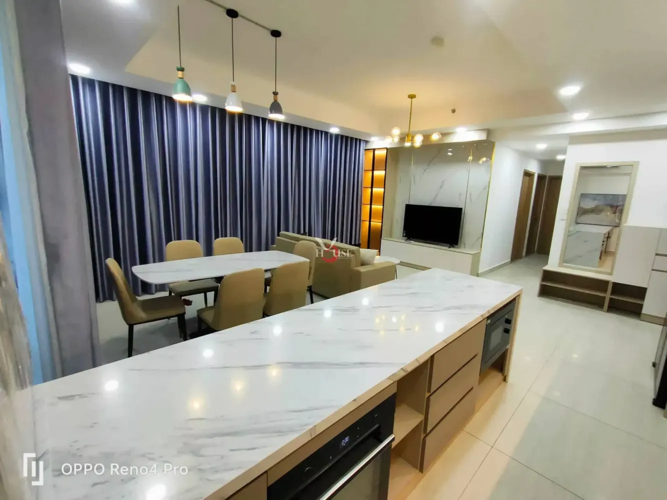 3 Schlafzimmer Wohnung in District 7, Vietnam, Nr. 10146