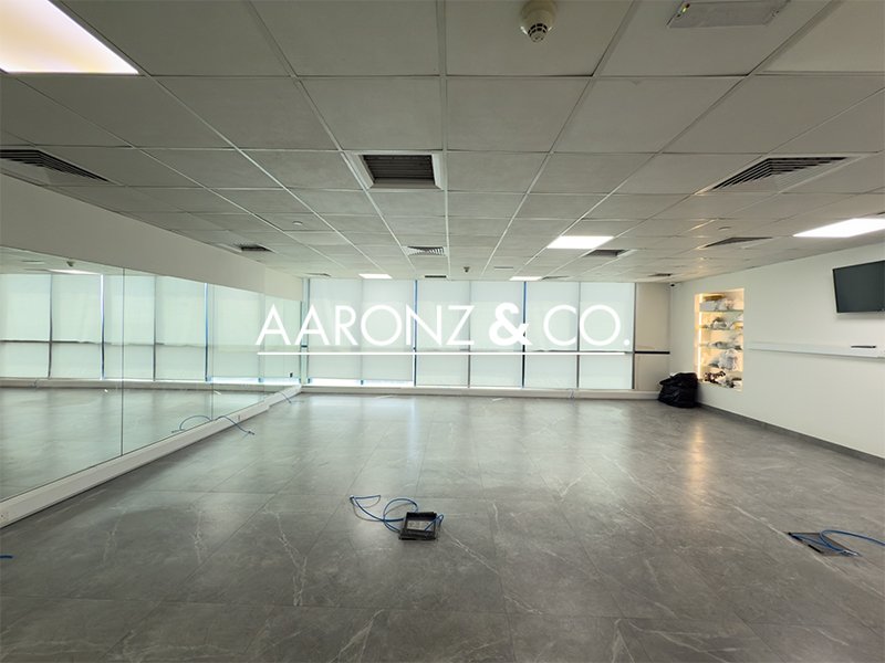 Escritório em Jumeirah Lake Towers, UAE 116 m² N.º 111627