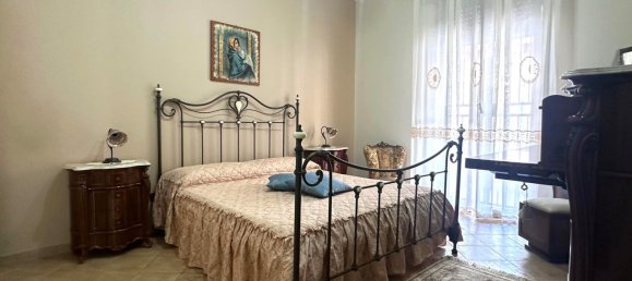 Дом с 5 спальнями в Авола, Италия № 352607 20