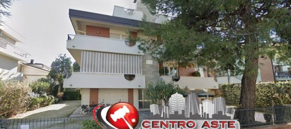 3-Zimmer Gewerbliche Immobilie in Viareggio, Italy, Nr. 270793 25