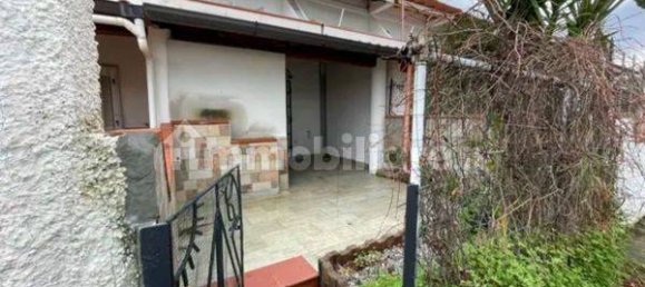 3-Zimmer Gewerbliche Immobilie in Viareggio, Italy, Nr. 270793 26