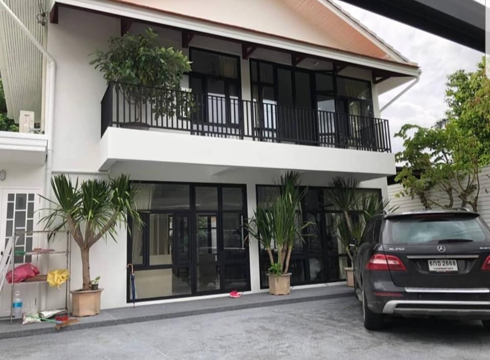 Café / restaurante T2 em Bangkok, Thailand N.º 3625