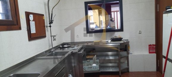 Gewerbliche Immobilie in Viana do Castelo, Portugal 210m², Nr. 334688 2