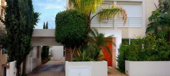 3 bedrooms Villa in Limassol, Cyprus No. 1669 15