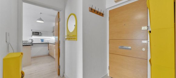 2 bedrooms Apartment in London, United Kingdom No. 7867 23