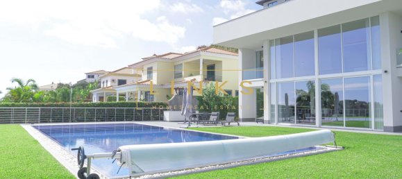 Villa de 4 dormitorios en Funchal, Portugal No. 139201 7