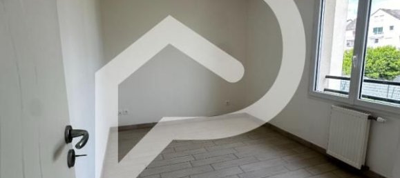 3 Schlafzimmer Haus in Orleans, France, Nr. 76622 5