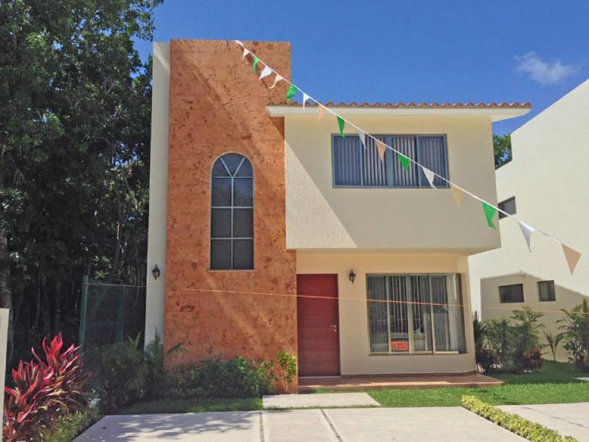 3 bedrooms House in Solidaridad, Mexico No. 172688