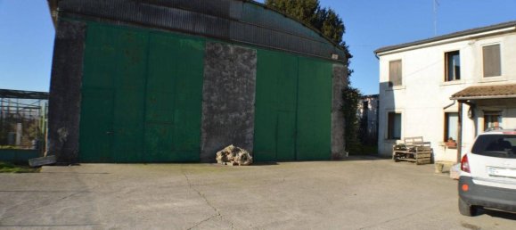 Дом с 14 комнатами в Роверкьяра, Италия № 35344 2