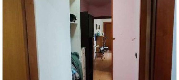 Apartamento de 2 dormitorios en Pomezia, Italy No. 16329 19