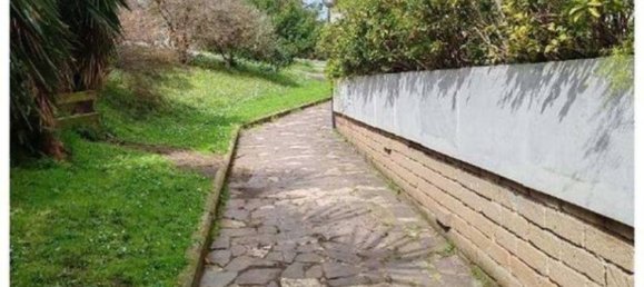 Apartamento de 2 dormitorios en Pomezia, Italy No. 16329 11