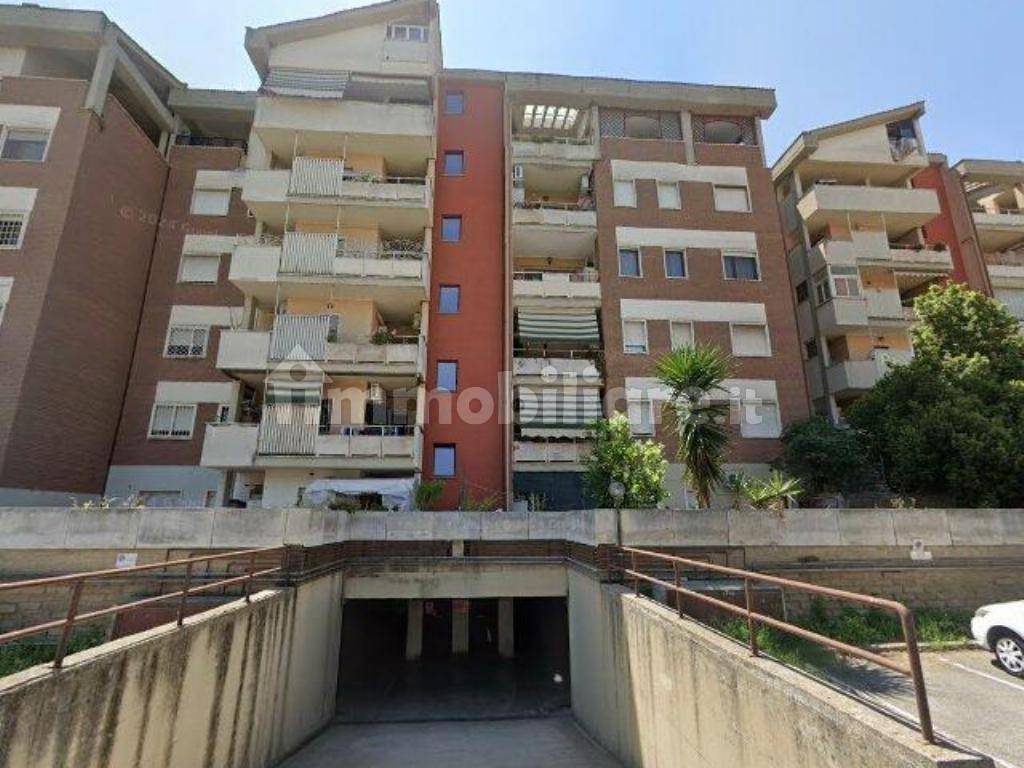 Apartamento de 2 dormitorios en Pomezia, Italy No. 16329