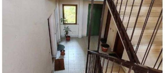 Apartamento de 2 dormitorios en Pomezia, Italy No. 16329 17