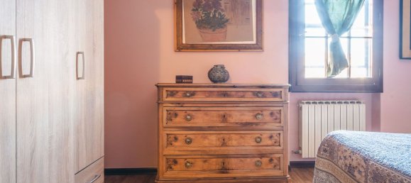 4 bedrooms Apartment in Venice, Italy No. 323156 17