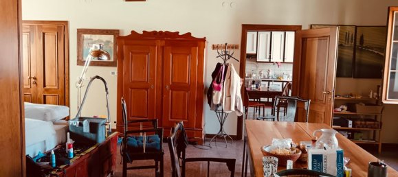 4 bedrooms Apartment in Venice, Italy No. 323156 6