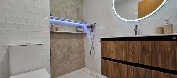 Apartamento T2 em Granada, Spain N.º 176681 19