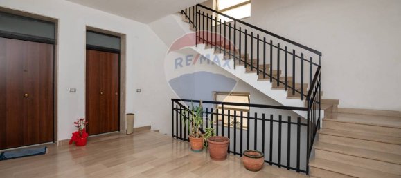 3 bedrooms Apartment in Pozzallo, Italy No. 77141 8