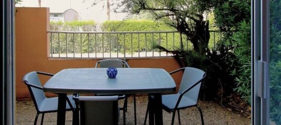 1 bedroom Apartment in Agde, France No. 190360 8