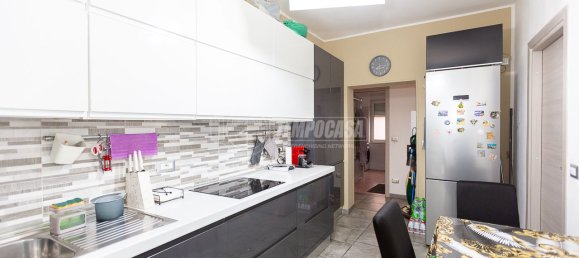 Квартира с 3 спальнями в Казале Кремаско Видоласко, Италия № 62438 24