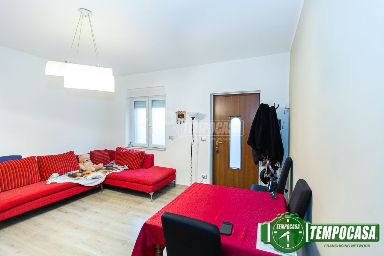 Квартира с 3 спальнями в Казале Кремаско Видоласко, Италия № 62438