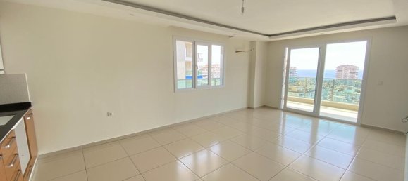 Apartment 4+1 in Mahmutlar, Turkey No. 13075 13