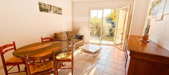 3 Schlafzimmer Wohnung in Grasse, France, Nr. 296125 2