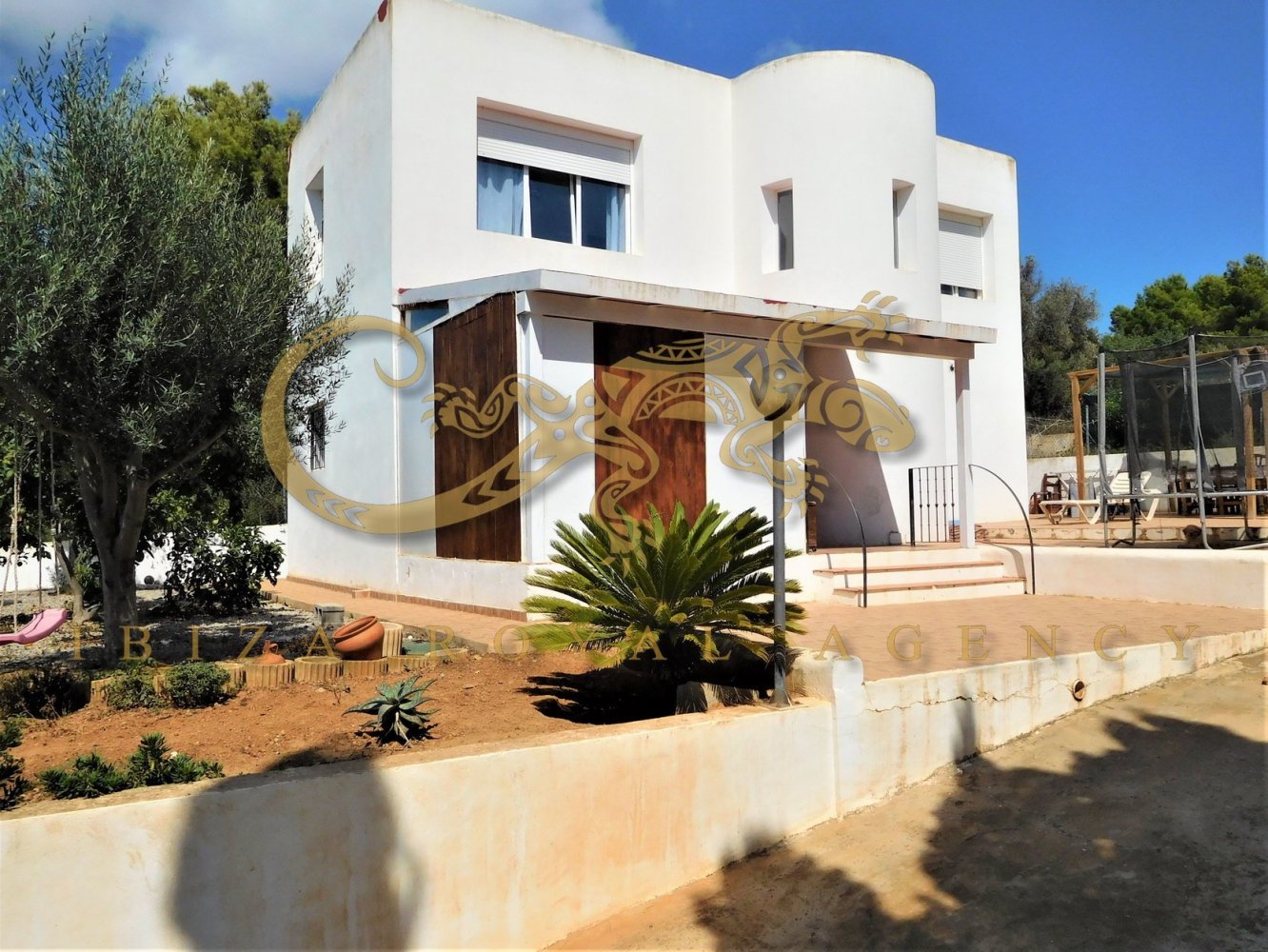 3 bedrooms Villa in Jesus, Spain No. 850