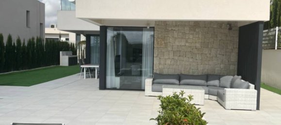 4 غرف نوم فيلا في Benidorm, Spain رقم 4233 8