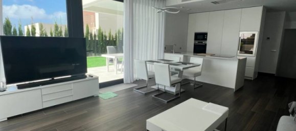 4 غرف نوم فيلا في Benidorm, Spain رقم 4233 29