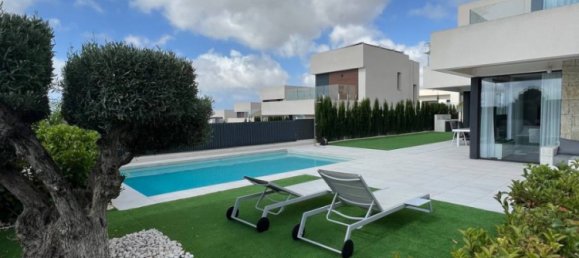 4 غرف نوم فيلا في Benidorm, Spain رقم 4233 9