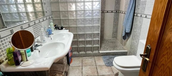 Casa de 6 dormitorios en Córdoba, Spain No. 160880 8