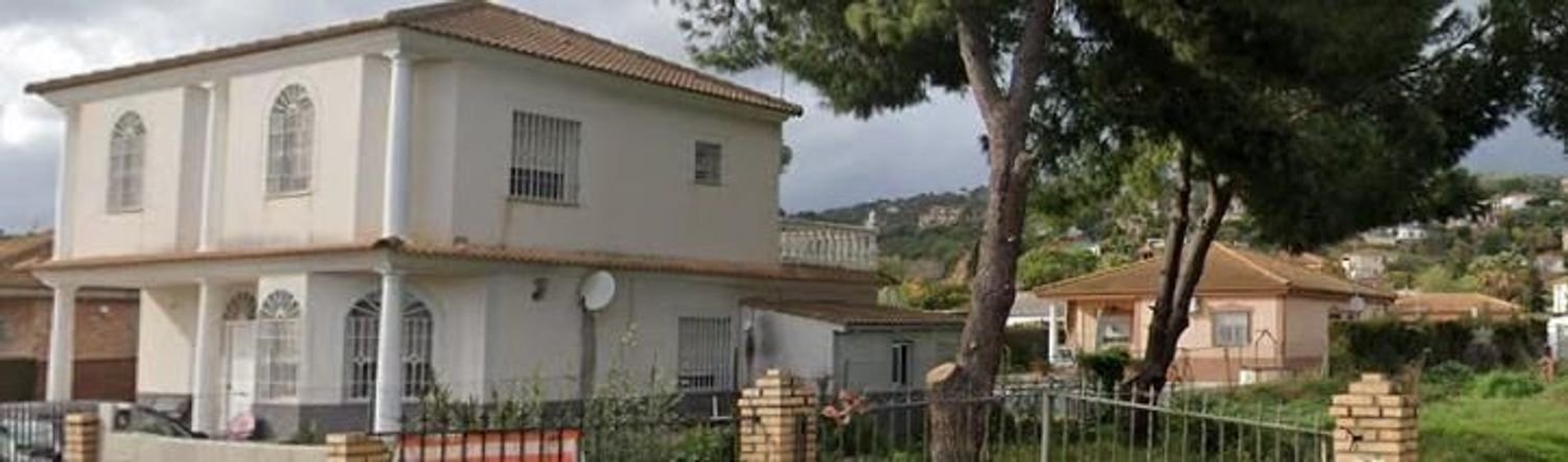 Casa de 6 dormitorios en Córdoba, Spain No. 160880