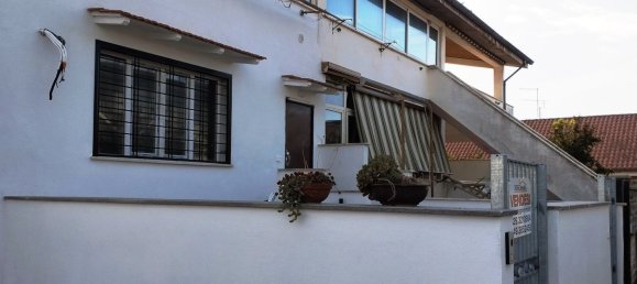 Apartamento de 4 habitaciónes en Ardea, Italy No. 228159 8