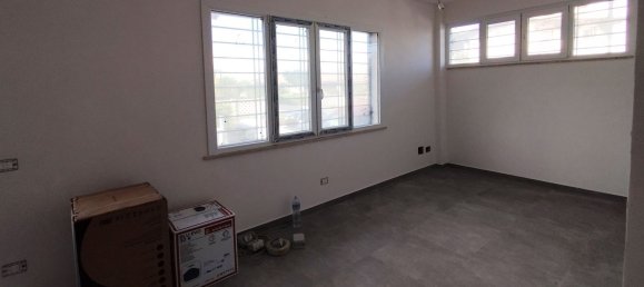 Apartamento de 4 habitaciónes en Ardea, Italy No. 228159 15