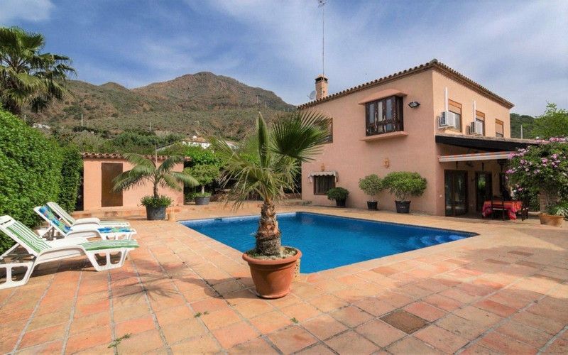 4 chambres Maison à Estepona, Spain No. 136366