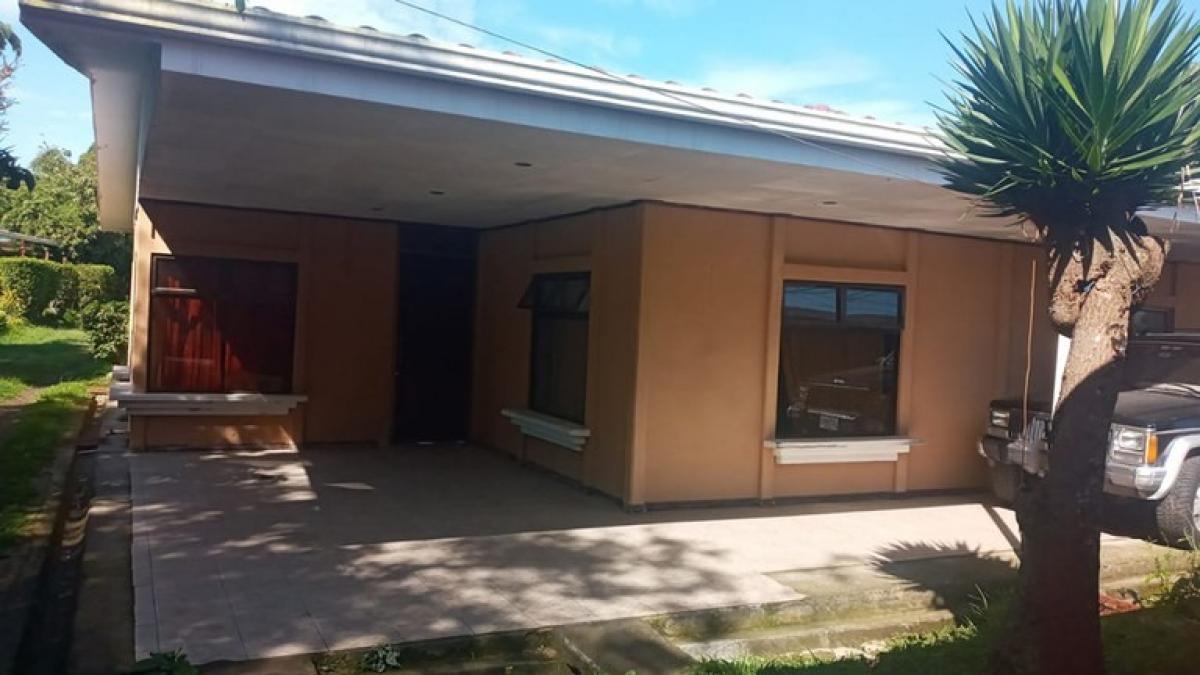 3 bedrooms House in Vazquez de Coronado, Costa Rica No. 474