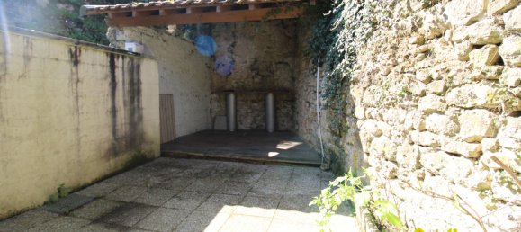 2 bedrooms Apartment in Preny, France No. 257991 3