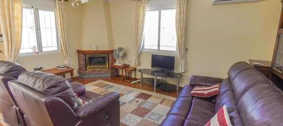 Villa de 4 dormitorios en La Marina, Spain No. 177080 2