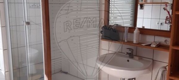 Дом с 4 спальнями в Вила ду Порту, Португалия № 45697 9