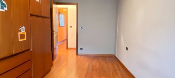 4-Zimmer Wohnung in Milan, Italy, Nr. 336949 23