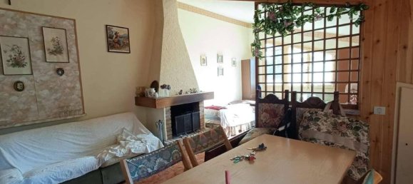 2-Zimmer Wohnung in Carpineti, Italy, Nr. 158126 8