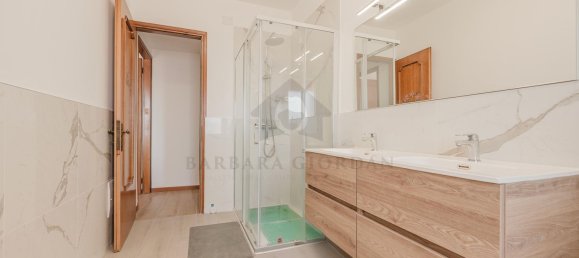 6 rooms Apartment in Venice, Italy No. 54805 9