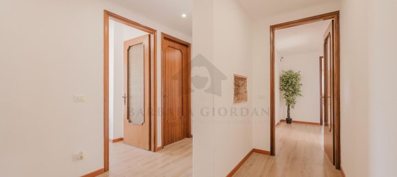 6 rooms Apartment in Venice, Italy No. 54805 5