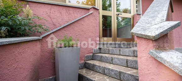 Villa de 2 dormitorios en Orio Litta, Italy No. 136784 3