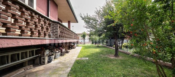 Villa de 2 dormitorios en Orio Litta, Italy No. 136784 10