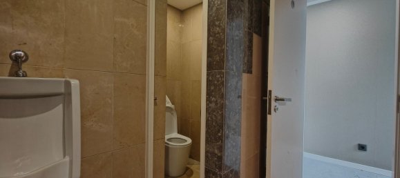 800m² Building in Lisbon, Portugal No. 11567 20